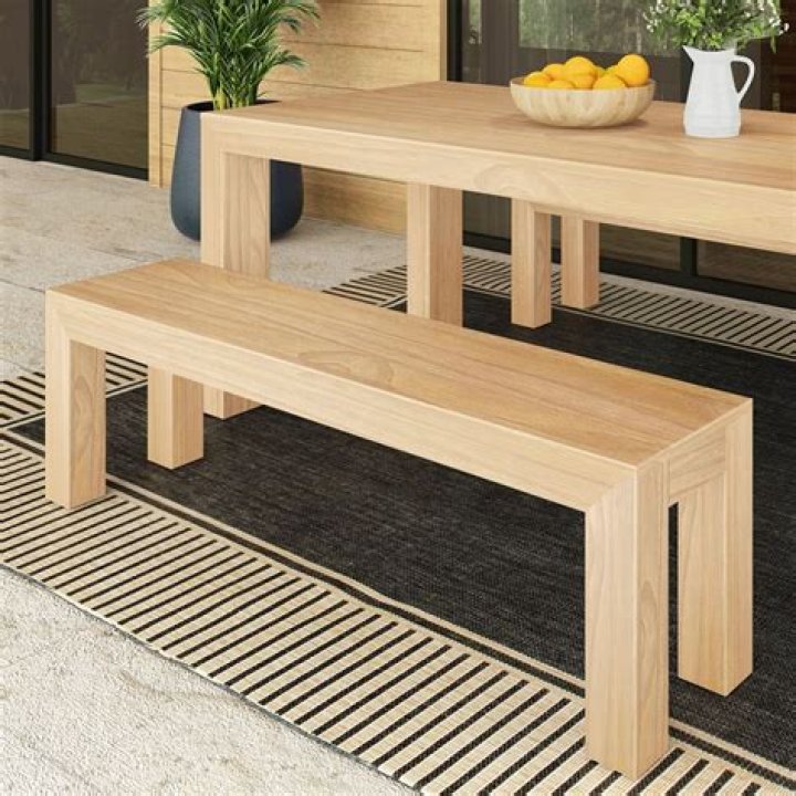 BENCH/