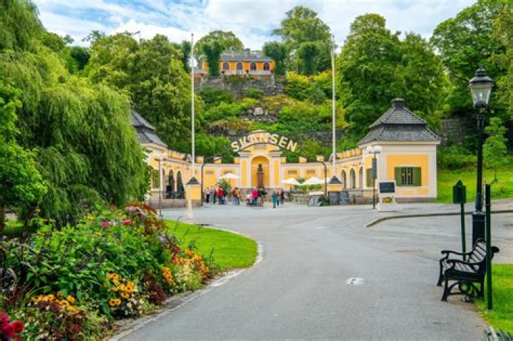 Bluerose Skansen