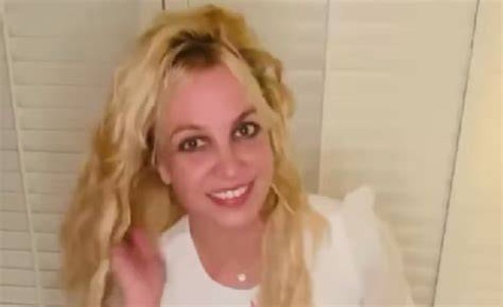 Britney Spears Posts Another Dancing Video After Cutting Her Hair