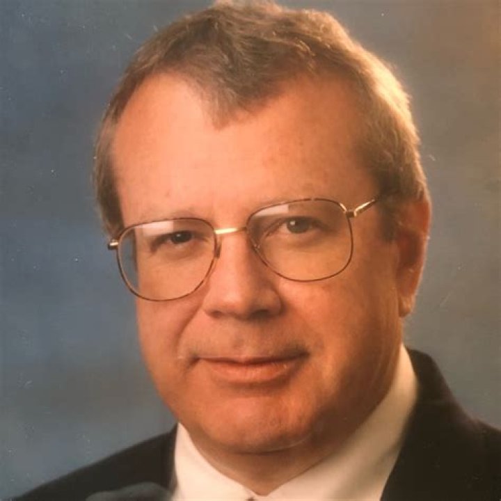 Dr. William Cox, MD – Southport, NC