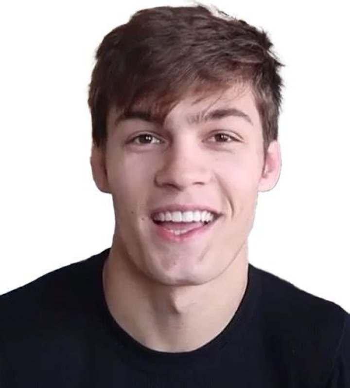 Dylan Geick Biography