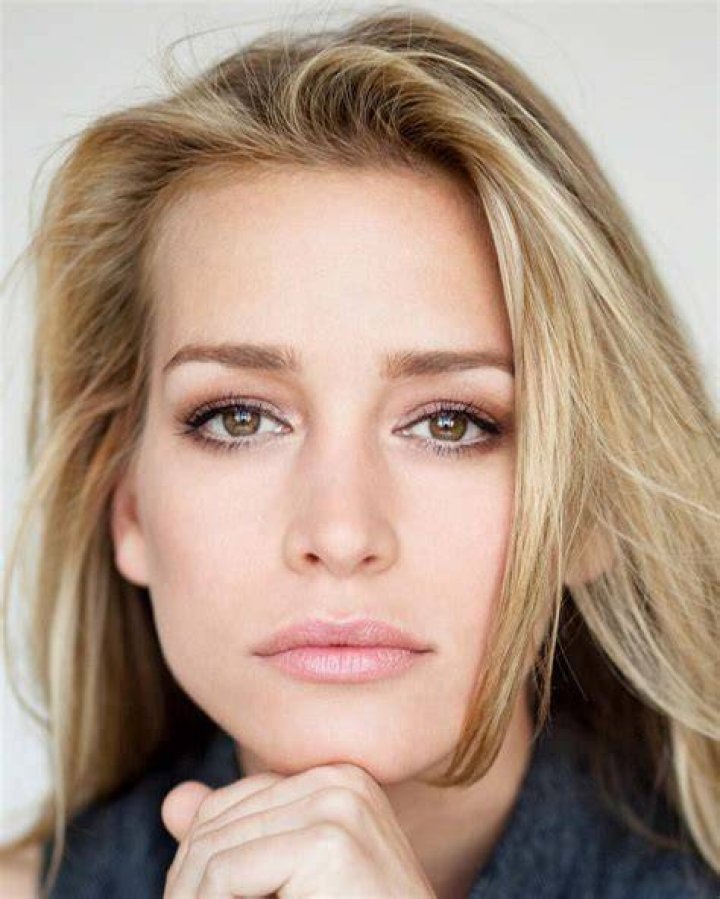 Piper Perabo Workout Routine