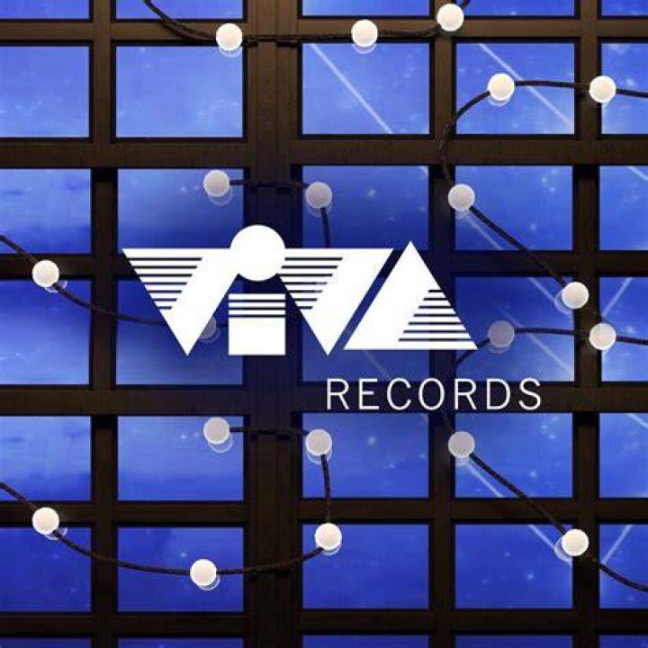 polyeastrecords