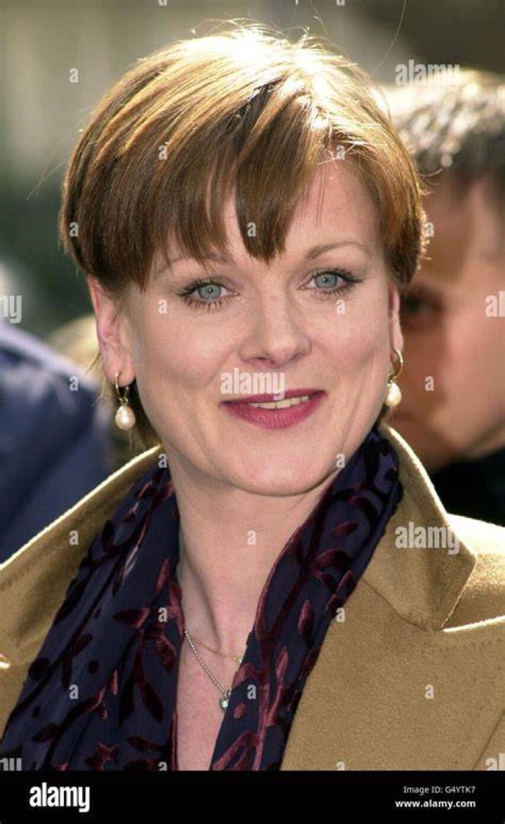 Samantha Bond