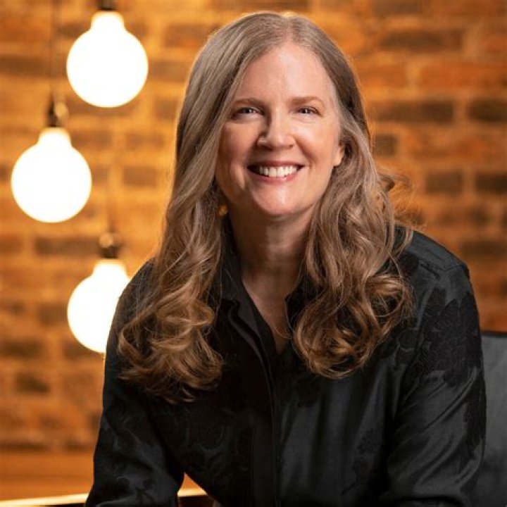 Suzanne Collins Suzanne Collins