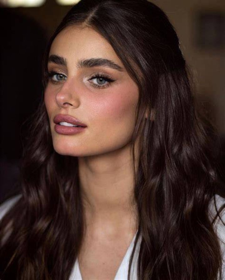 Taylor Hill Taylor Hill