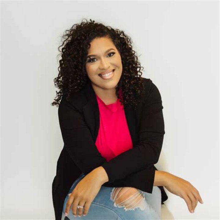Tiffany Elliott – Jacksonville, IL