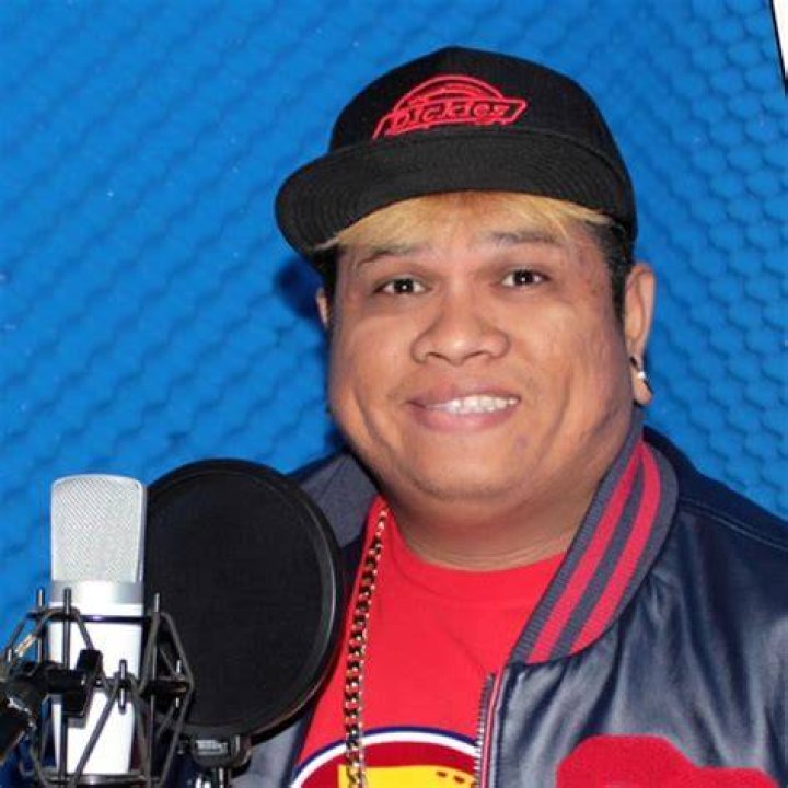 Vic Desucatan